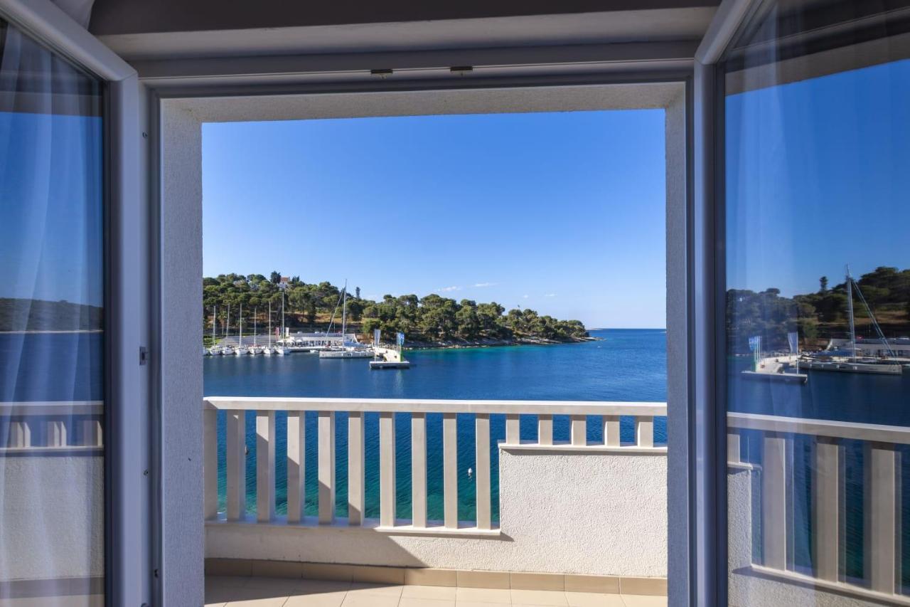 Ferienwohnung Balkun Maslinica Exterior foto